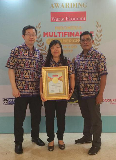 Multifinance Company with Excellent Performance Category Asset between 1 - 2,5 Trillion - Warta Ekonomi Indonesia Multifinance Consumer Choice Award 2017
